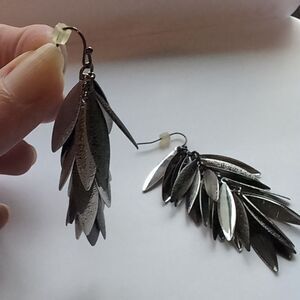 Women's Fashion Earrings with  Feathered dangle